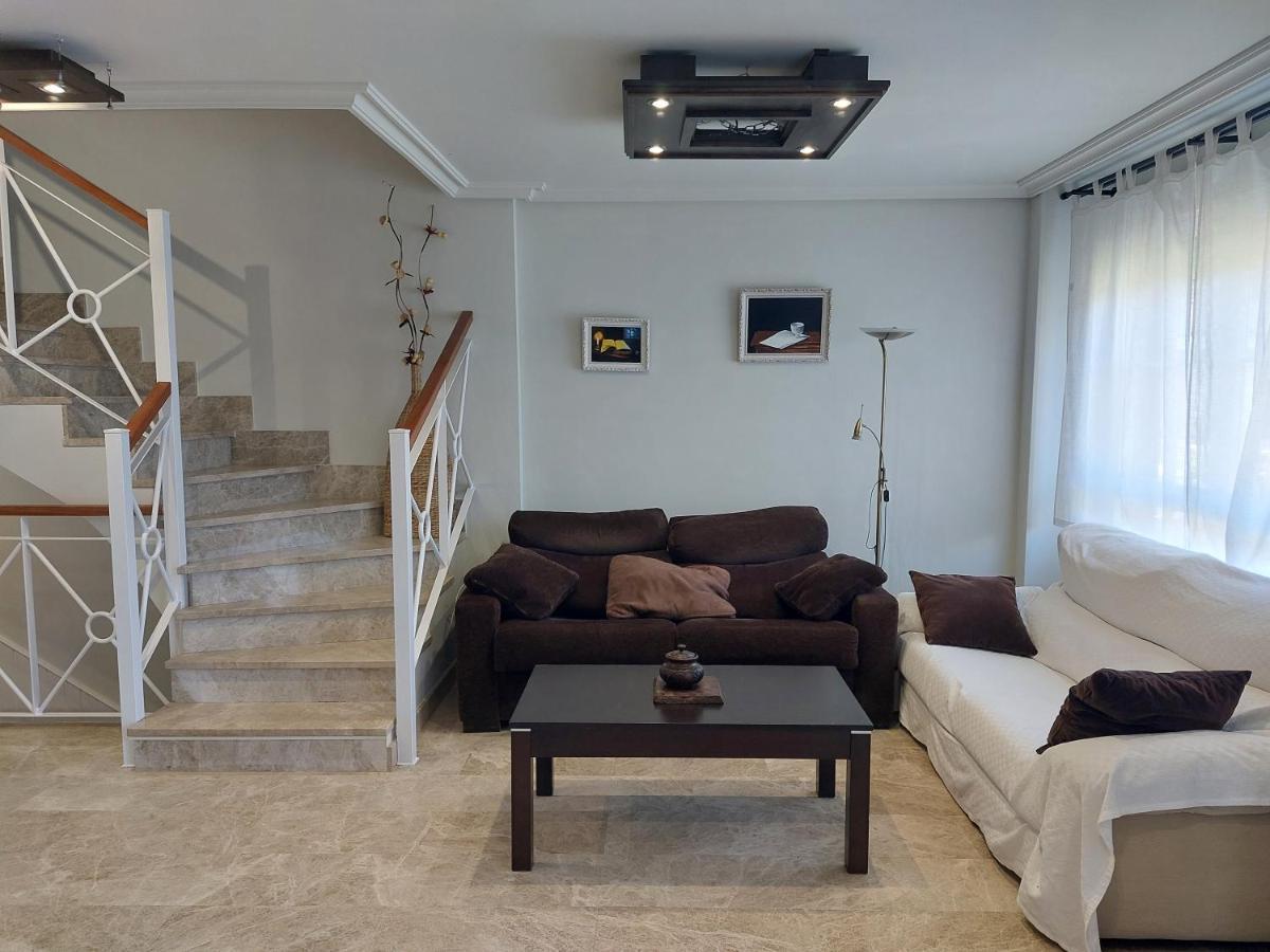 Chalet Urbano En Salamanca Санта-Марта-де-Тормес Екстер'єр фото